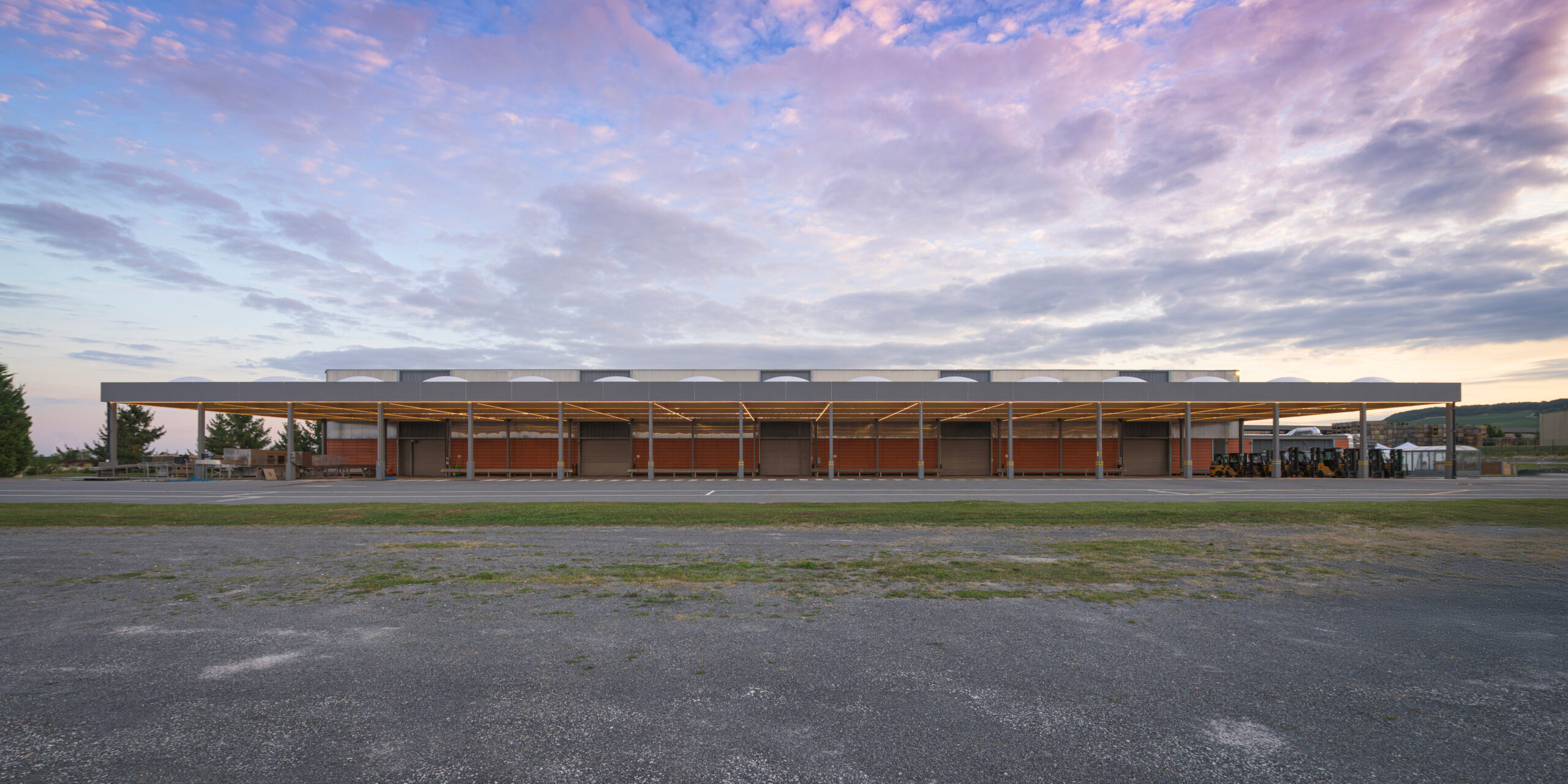 Auvent centre de pressurage Moët et Chandon – Oiry (51) – 2025